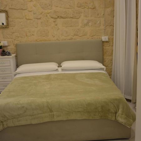 Dimora Del Carmine Hotel Бари Екстериор снимка