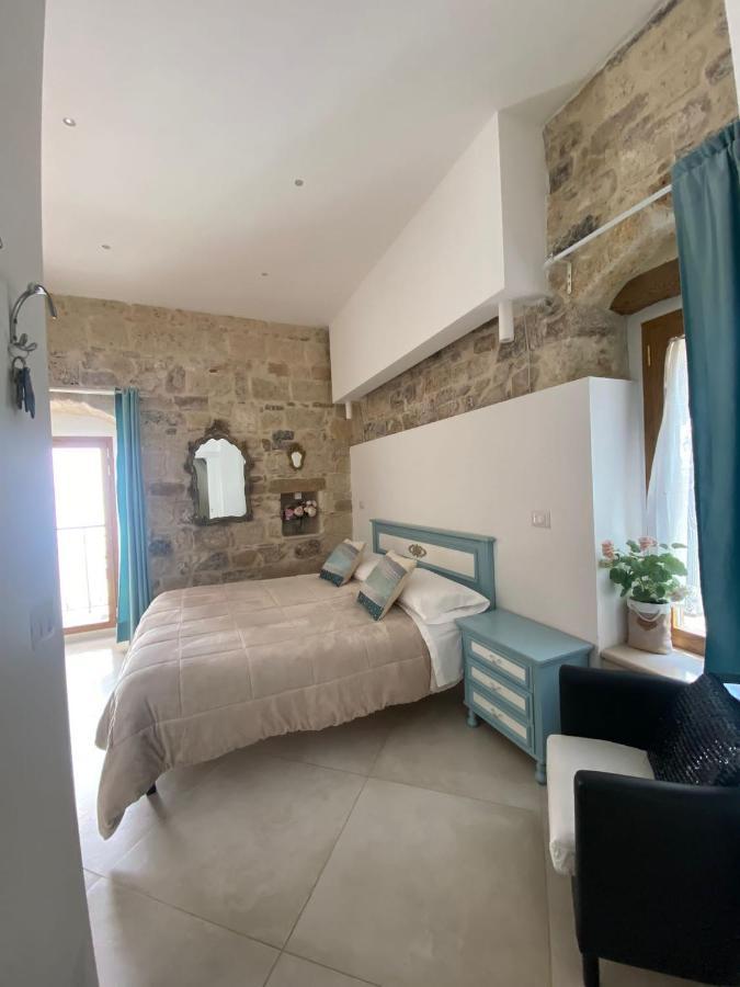 Dimora Del Carmine Hotel Бари Екстериор снимка