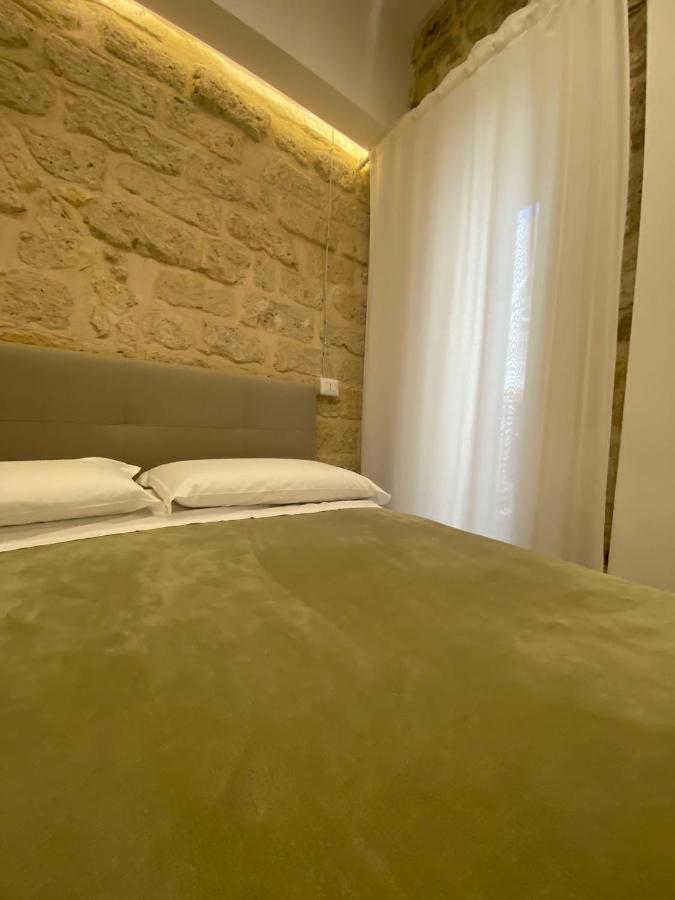 Dimora Del Carmine Hotel Бари Екстериор снимка