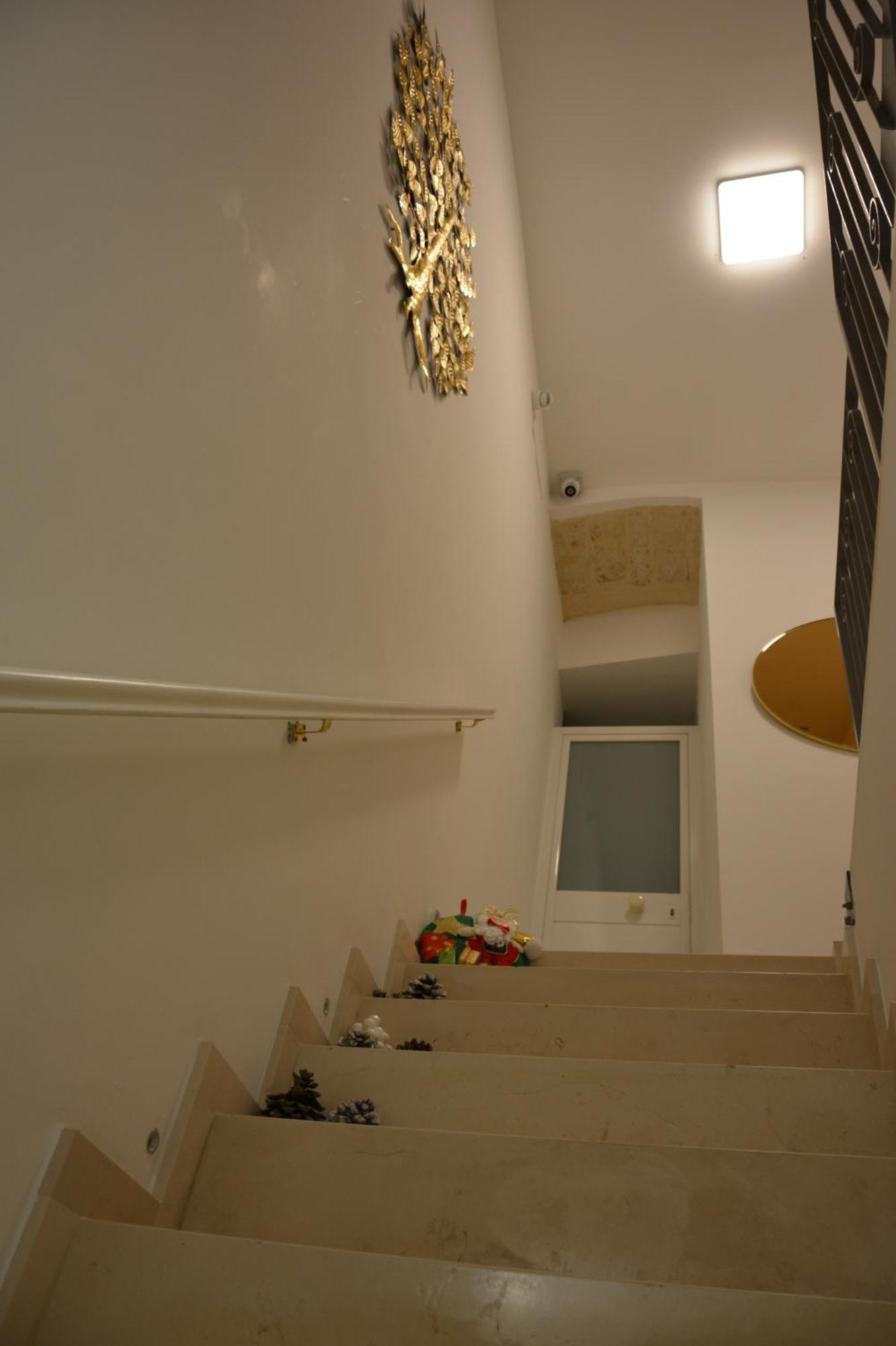 Dimora Del Carmine Hotel Бари Екстериор снимка